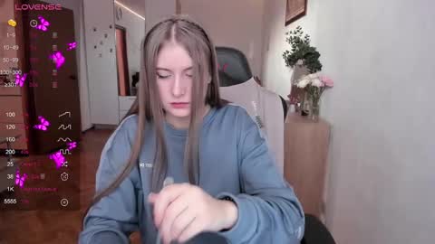 Lisa online show from February 26, 10:38 am