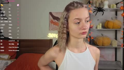 Mary  is here 3 My favorite patterns 77143222321Try my private online show from November 5, 11:07 pm