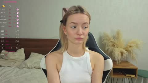 Snapshot of minnietammy chatting on October 3, 1:26 am Mary is here 3 My favorite patterns 77143222321Try my private online show from October 3, 1:26 am