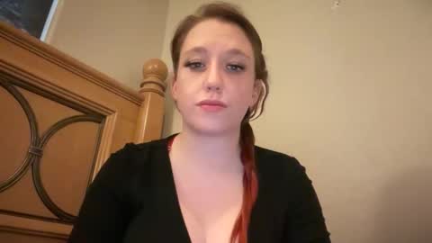 Minx online show from February 26, 2:20 pm