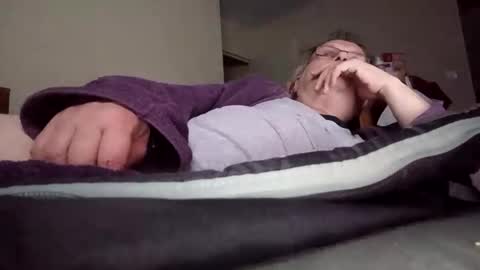 Stephano online show from December 31, 8:34 pm