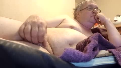 Stephano online show from March 2, 9:22 pm