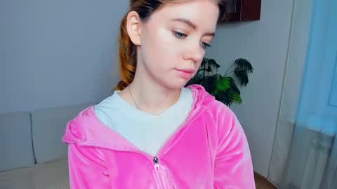 Linda online show from November 30, 7:15 am