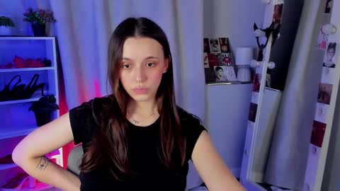 Snapshot of mipsymipson chatting on October 7, 10:22 am NEXT STREAM NOVEMBER 27282930 online show from October 7, 10:22 am
