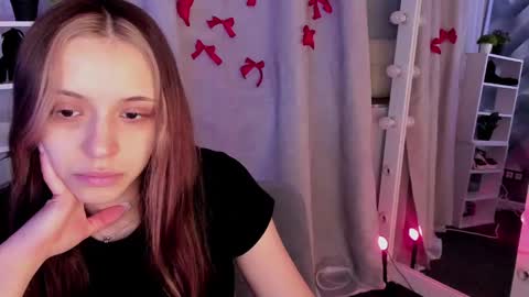Snapshot of mipsymipson chatting on March 4, 10:24 am NEXT STREAM NOVEMBER 27282930 online show from March 4, 10:24 am