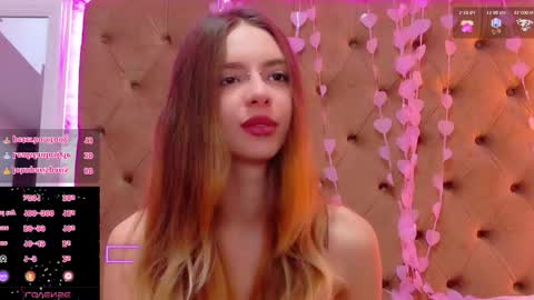 mira_lynxx online show from March 9, 5:45 am