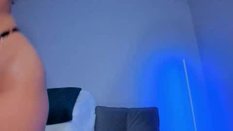 Mira  follow my fansly  online show from January 18, 12:30 am