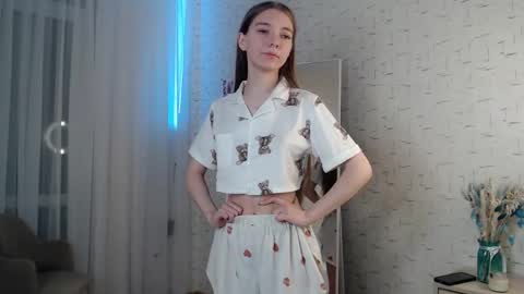 mirage1_ online show from November 8, 2:47 am