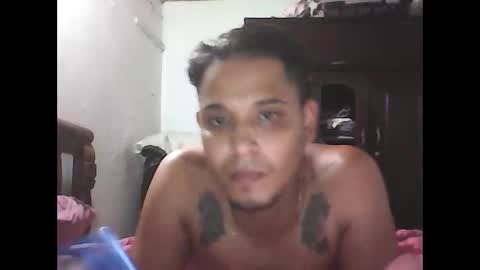 mirenito_ online show from April 11, 7:18 pm