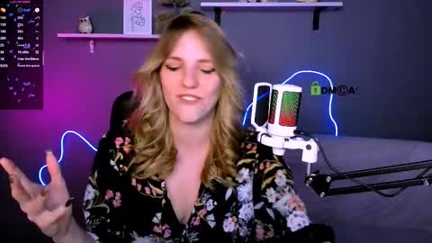 Snapshot of miriam_crazy chatting on September 29, 8:08 pm miriam_crazy online show from September 29, 8:08 pm