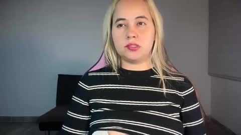 mirilinda online show from April 12, 4:38 am