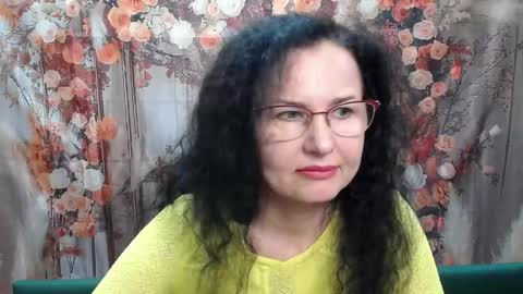 Miroslava Happi online show from April 16, 5:51 am