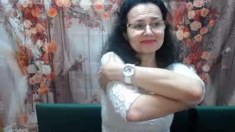 Miroslava Happi online show from July 6, 6:54 am