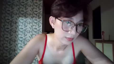 Snapshot of mis_kizzy chatting on October 6, 2:02 pm its me kizzy online show from October 6, 2:02 pm