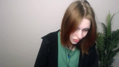 misaki_chan_ online show from March 12, 10:57 pm