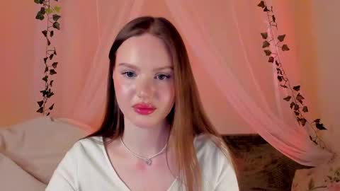 Snapshot of mish_ka3 chatting on February 21, 3:43 pm Misha online show from February 21, 3:43 pm