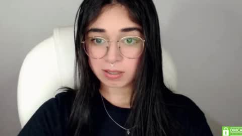 Snapshot of misha__sweet__27 chatting on October 21, 7:13 am misha online show from October 21, 7:13 am