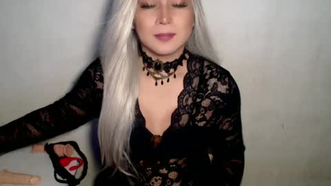 miss_4cuck_ online show from June 28, 12:23 pm
