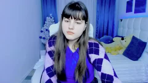 miss__poly online show from January 15, 9:18 am