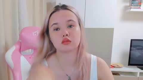 miss__selena online show from February 21, 6:48 pm