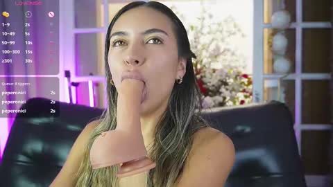 Zoe online show from March 26, 6:35 pm