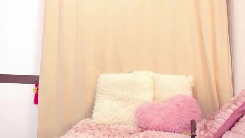 Snapshot of miss_alhy chatting on September 12, 4:53 pm online show from September 12, 4:53 pm