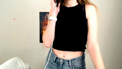 Angelina online show from April 11, 7:13 am