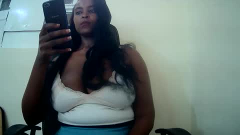 spicey online show from April 10, 6:30 am