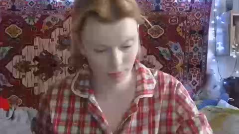 Elis online show from March 12, 12:31 pm