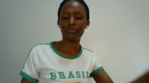 Snapshot of miss_kiki7 chatting on October 6, 6:31 am kiki online show from October 6, 6:31 am