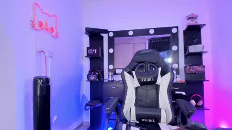 Miss Kittyn online show from March 12, 4:19 am