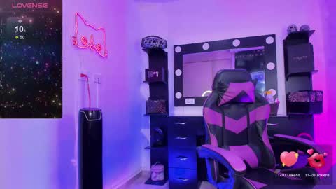 Miss Kittyn online show from January 12, 2:07 am