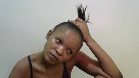 miss_rihanna2 online show from March 7, 11:10 am