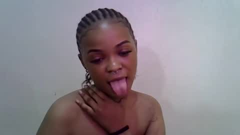 miss_rihanna2 online show from February 3, 6:40 am