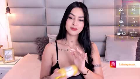 Snapshot of miss_ross_ chatting on September 26, 3:03 am onlyfanskataleyaross online show from September 26, 3:03 am