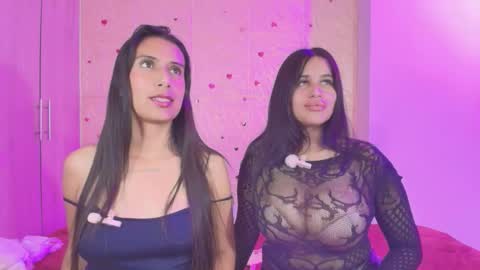 Snapshot of miss_saraxxx chatting on October 18, 10:14 pm Angel Sophie Tif online show from October 18, 10:14 pm
