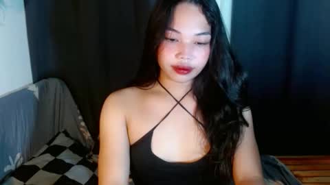 Snapshot of miss_sheimy chatting on October 19, 7:24 am miss_sheimy online show from October 19, 7:24 am