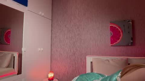 Emily online show from February 10, 12:39 pm