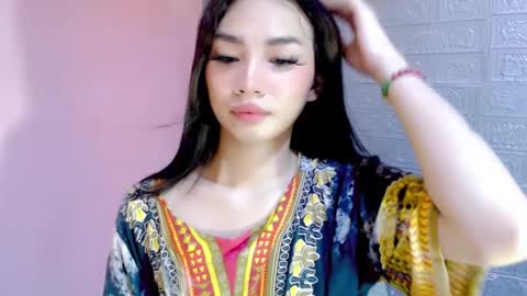 Snapshot of miss_sweety_17 chatting on January 11, 2:52 am Jean Marie online show from January 11, 2:52 am