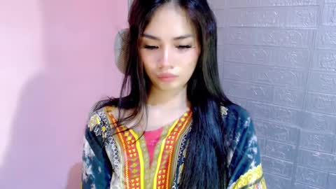 Snapshot of miss_sweety_17 chatting on January 10, 7:57 am Jean Marie online show from January 10, 7:57 am