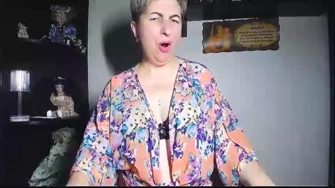 miss_tasha_kom online show from November 7, 9:56 am