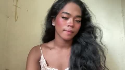 miss_veron_xoxo online show from April 4, 5:47 am