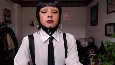Snapshot of missanarky chatting on February 13, 9:39 pm Anarkitten online show from February 13, 9:39 pm