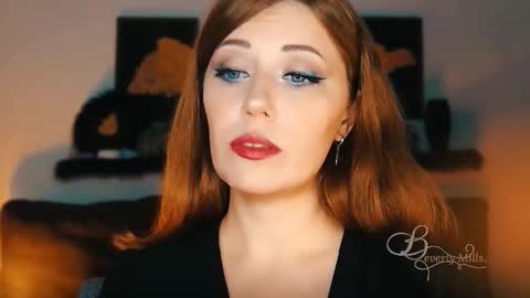 The divine Beverly online show from September 25, 8:16 pm