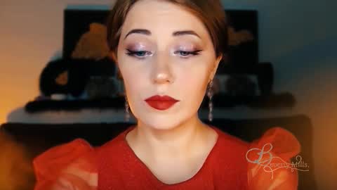 The divine Beverly online show from October 4, 3:04 am