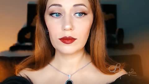 The divine Beverly online show from October 9, 5:02 am