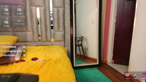 Miss Evelyn  online show from October 2, 3:38 am