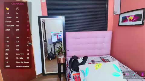 Miss Evelyn  online show from February 2, 12:13 pm