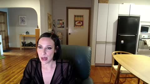 MissCarmilla444 online show from February 25, 4:16 am