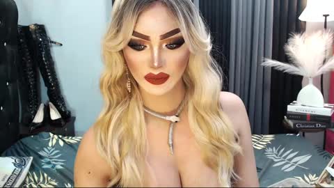 PRIESTESS CHANNEL online show from February 17, 4:09 am